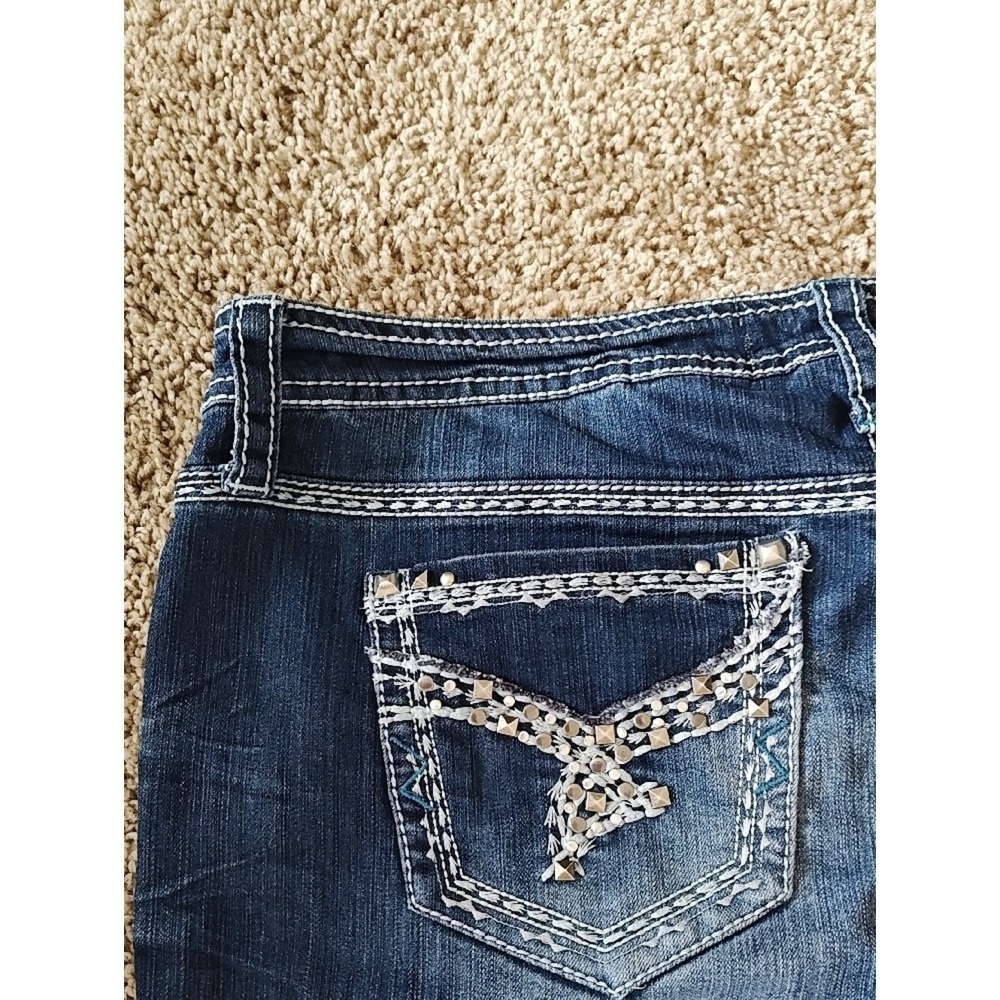 Hydraulic Bailey Women Plus Size 18 Dark Wash Embroidered Denim Capri Jeans - Picture 11 of 16